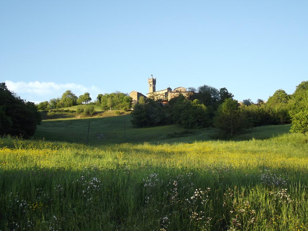 Vila La Ciastra Ed San Michel Terenzo Exteriér fotografie